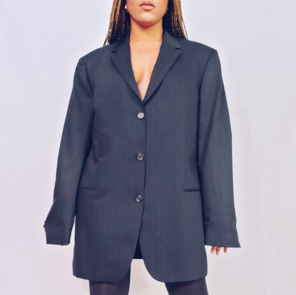 Hugo Boss Suit Jacket - Picture 2 of 11